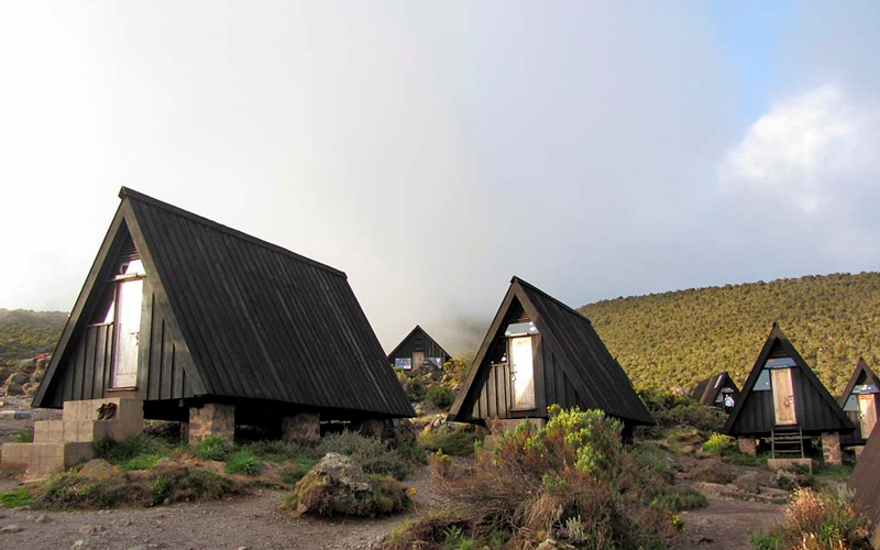 6-days-marangu-route-Mount-Kilimanjaro-trekking